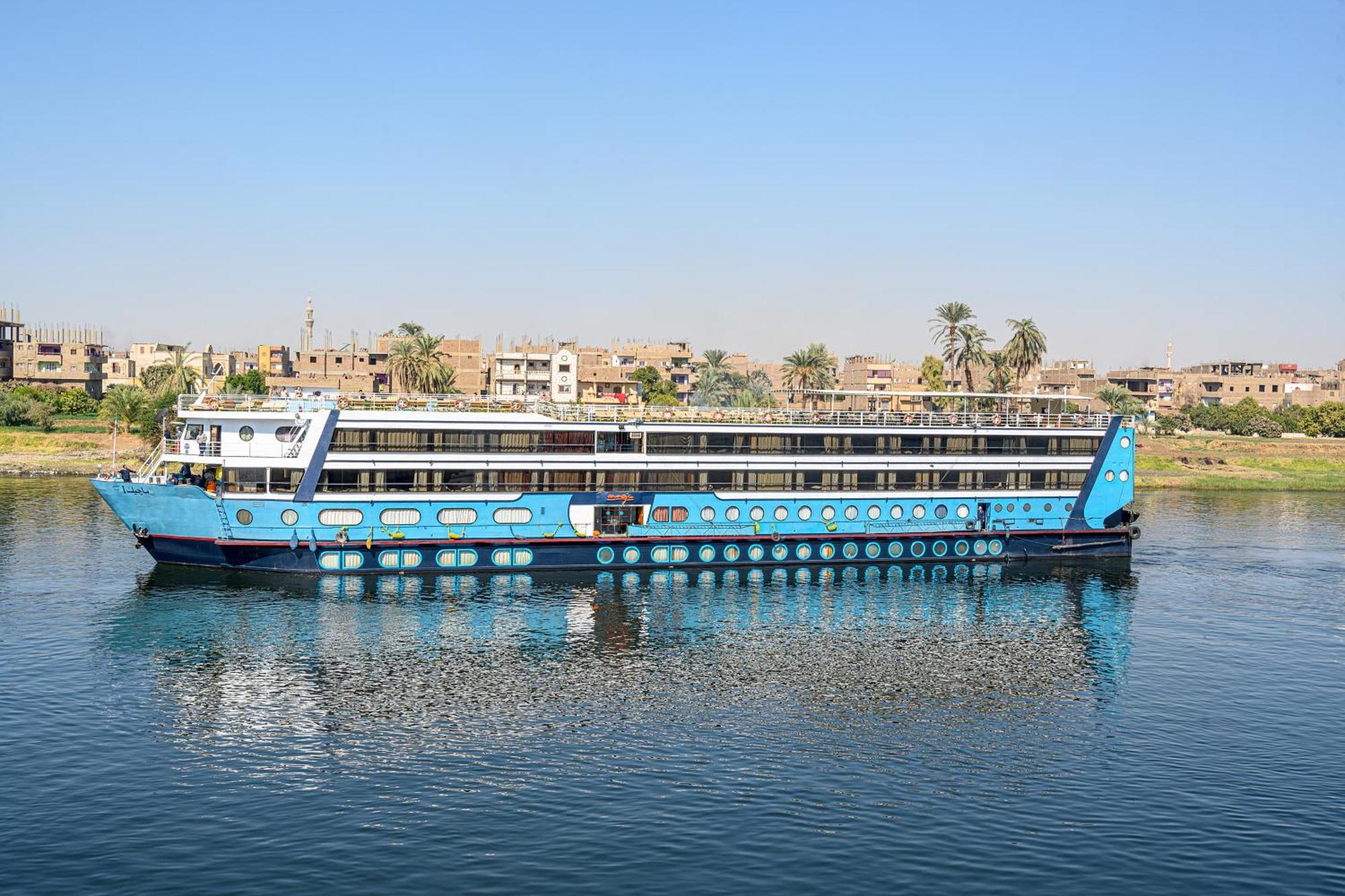 Hotel Magic I Nile Cruise Deluxe Boat The Scheduled Departure Is On Saturday For A 7-Day Nile Cruise Luxor Exteriér fotografie
