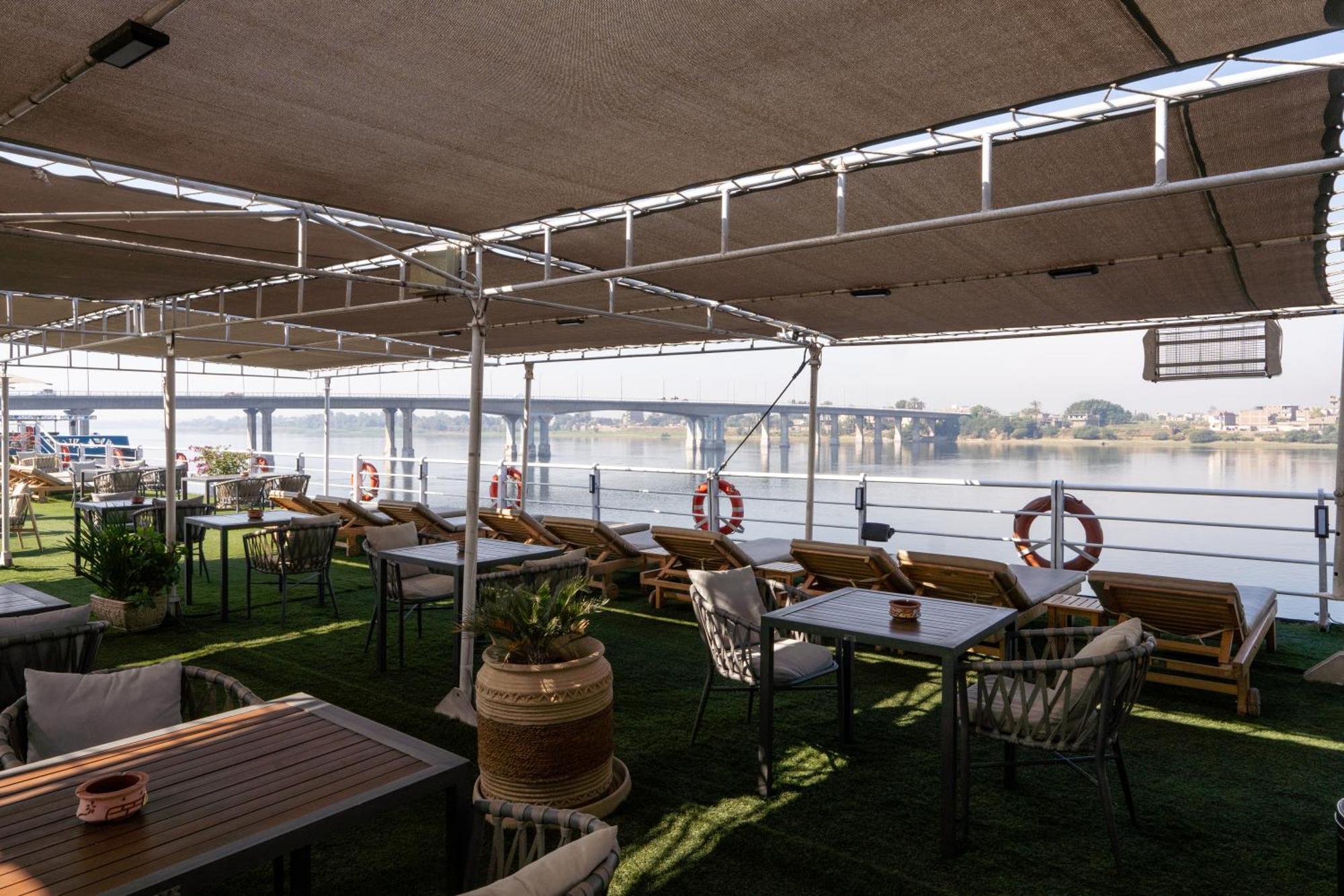 Hotel Magic I Nile Cruise Deluxe Boat The Scheduled Departure Is On Saturday For A 7-Day Nile Cruise Luxor Exteriér fotografie